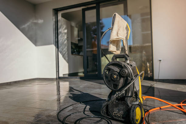 Best Driveway Pressure Washing  in Parkland, FL